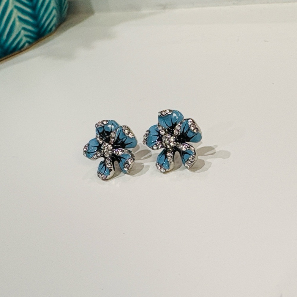 NEW 925 Silver Plated Blue Flower Stud Statement Earrings, Crystal Cubic Zircon - Picture 8 of 8